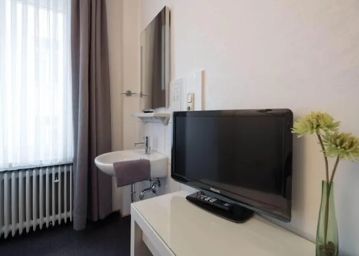 Hotel Brandenburger Hof 2*