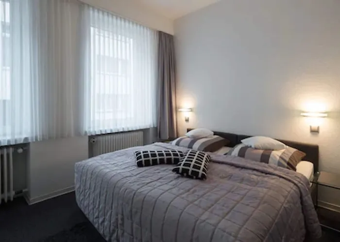 Hotell Brandenburger Hof 2*